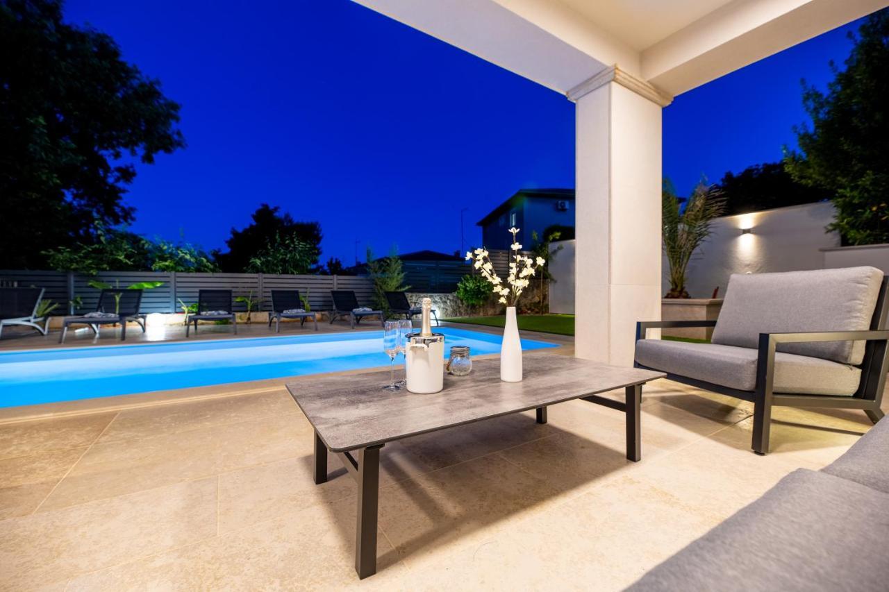 Villa Pafran With Heated Pool Krk Veglia Exterior foto