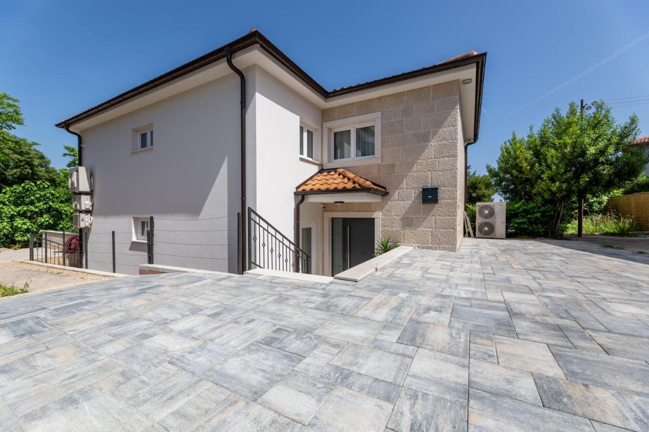 Villa Pafran With Heated Pool Krk Veglia Exterior foto
