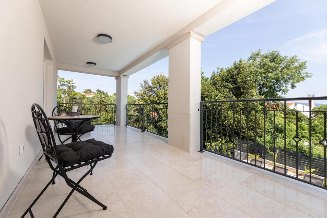 Villa Pafran With Heated Pool Krk Veglia Exterior foto